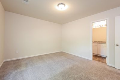 006 photo main bedroom 13092331