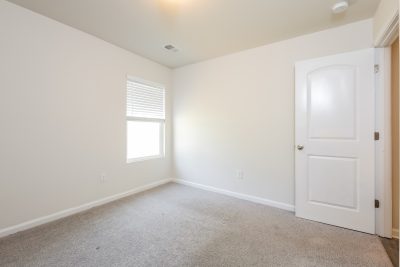011 photo bedroom 13092349
