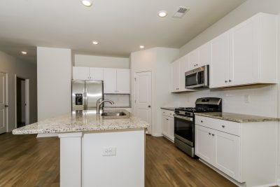 006 Kitchen ET11024