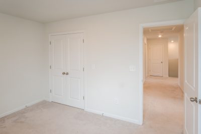 009 Bedroom ET11025