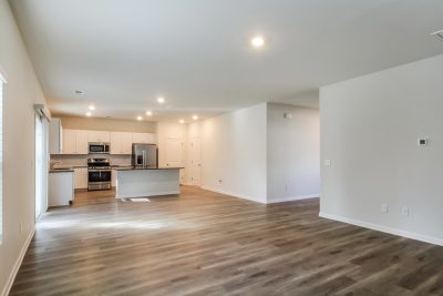 004 Dining Room ET31077