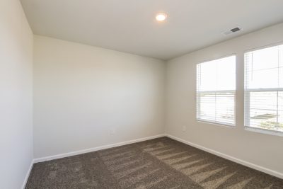 012 Bedroom ET31077