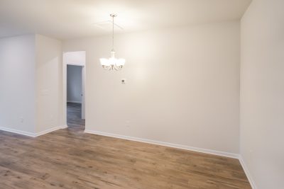 004 photo dining room 12747764