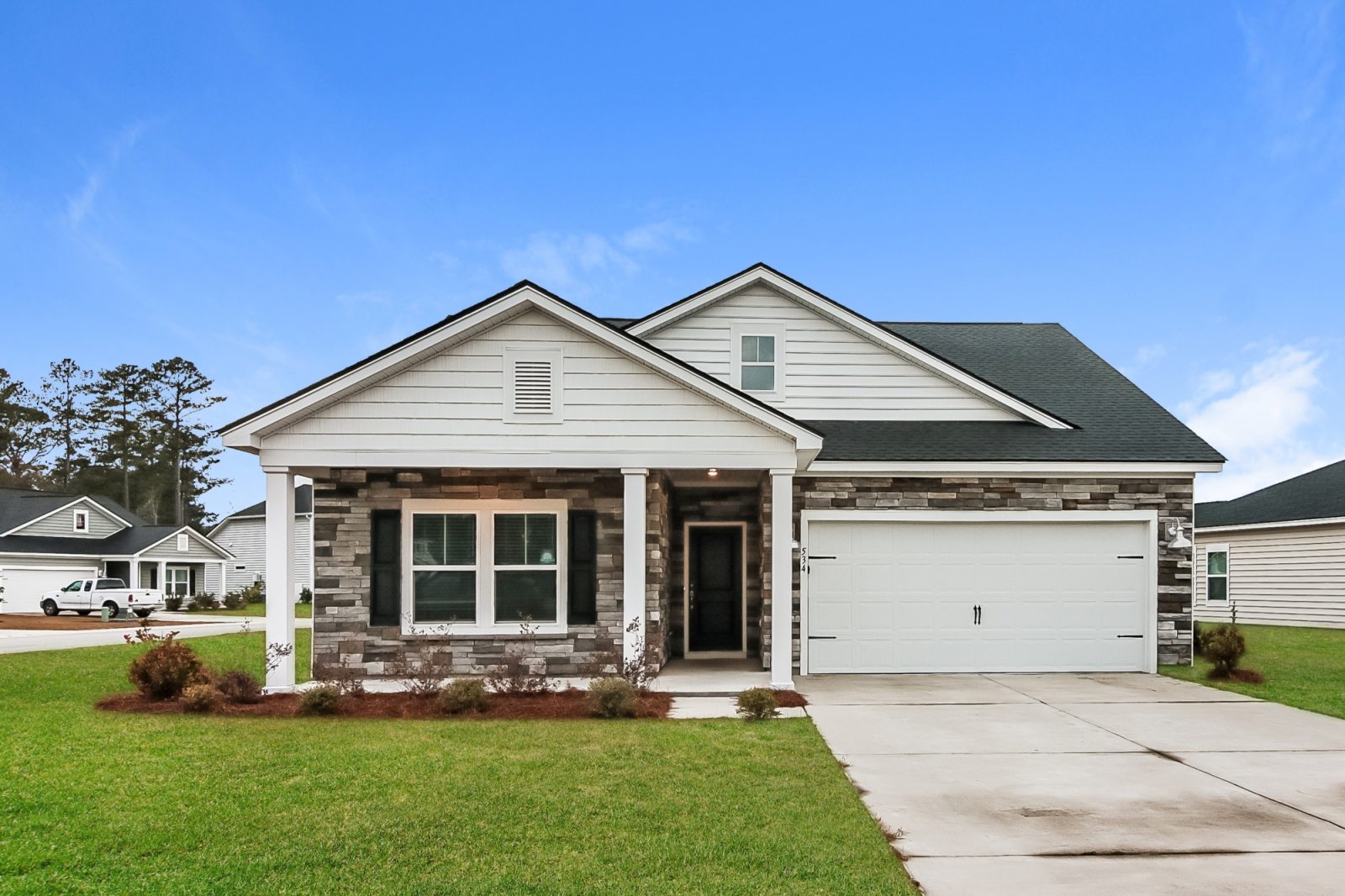 000 front view 13402643