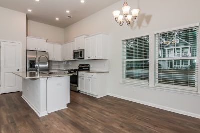 003 photo dining room 13401935