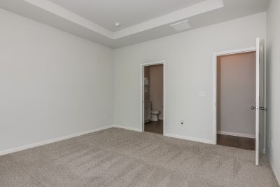 008 photo main bedroom 13401933