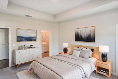 003 photo vs main bedroom 15183234