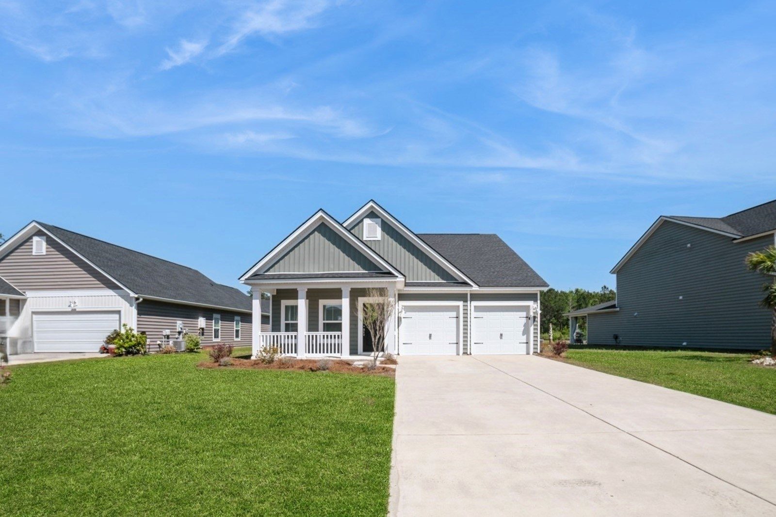 000 Frontview 505 Royal Jay Ln 2001 Large