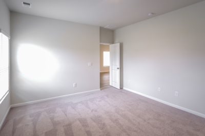 006 photo main bedroom 10569219