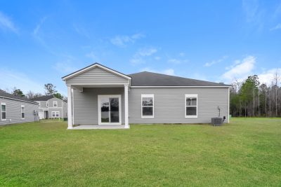 014 photo rear view 10569222