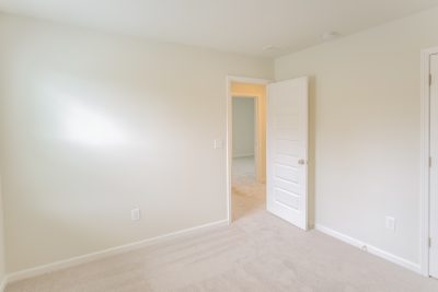 012 photo bedroom 10569061