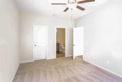 009 Main Bedroom ET61028