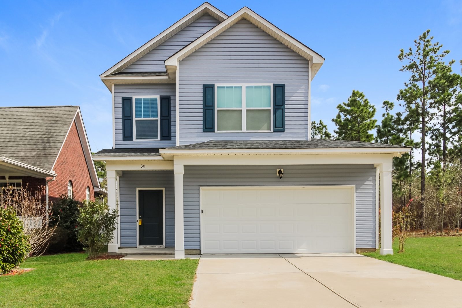 000 photo front view 15222257