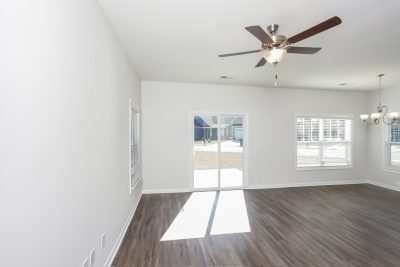 002 Living Room ET71038