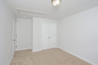 010 Bedroom ET71038