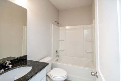 010 Bathroom ET51129