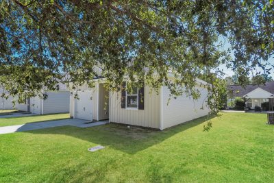 000 photo front view 12012385