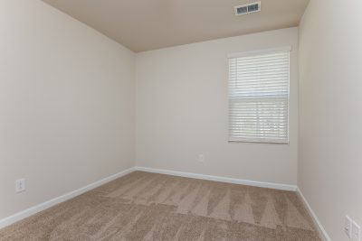 012 Bedroom ET47003