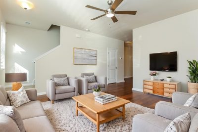 001 photo vs living room 15183680