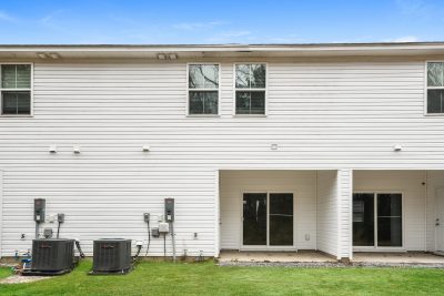 015 photo rear view 15060178