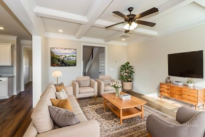 001 004 photo vs living room 15103020