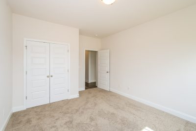 012 Bedroom ET51246