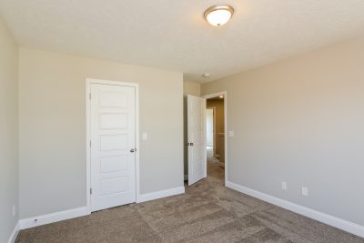 011 Bedroom ET51247