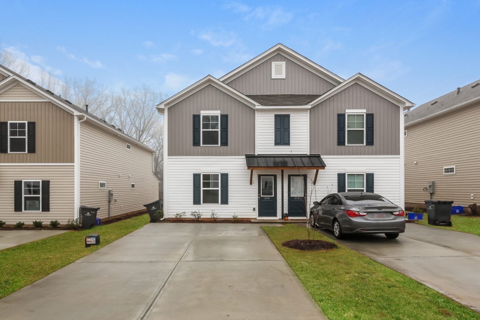 000 photo front view 12337783