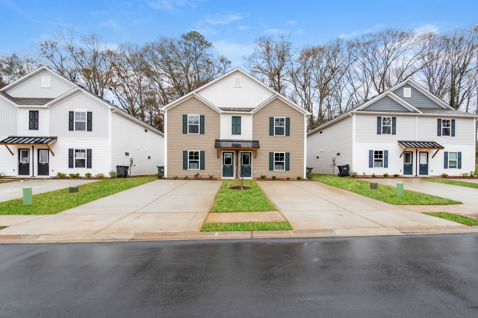 000 photo front view 12271717