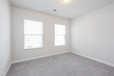 010 Bedroom ET41146