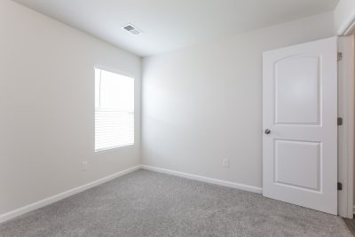 012 Bedroom ET41146