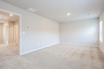 004 Living Room ET51326