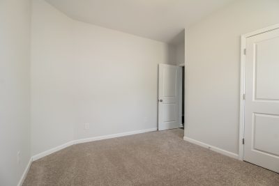011 Bedroom ET44004