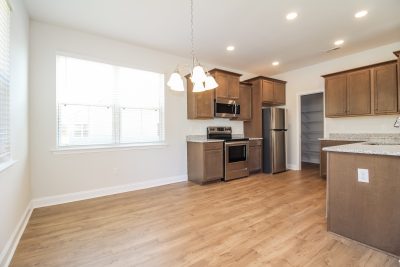 005 Dining Room ET44014