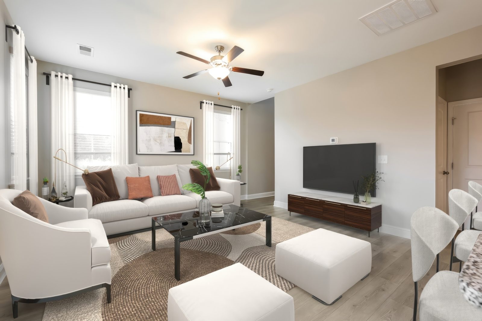 001 photo vs living room 15154610