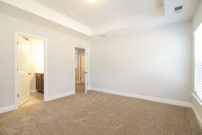 007 photo main bedroom 10576759