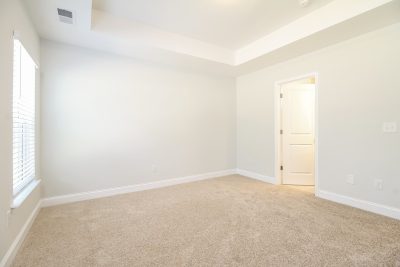 008 photo main bedroom 10576760