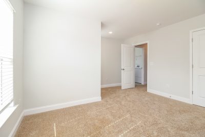 011 photo bedroom 10576756