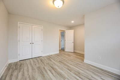 010 photo bedroom 15144780