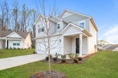 014 photo front view 12562580