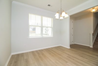 003 photo dining room 10576713