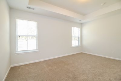 006 photo main bedroom 10576702