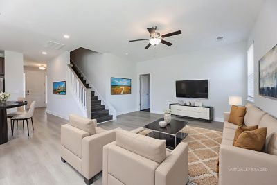 004 VS Living Room ET44032