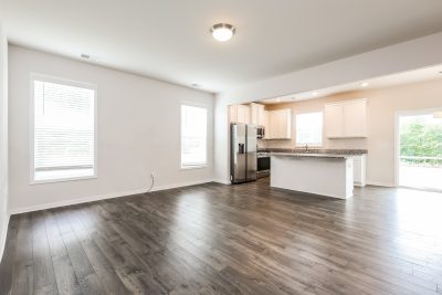 003 Living Room ET71001