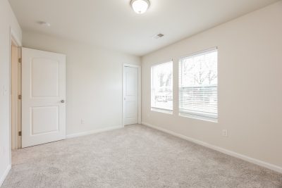 011 Bedroom ET21033