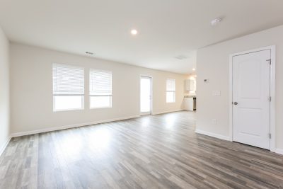003 photo living room 13081613