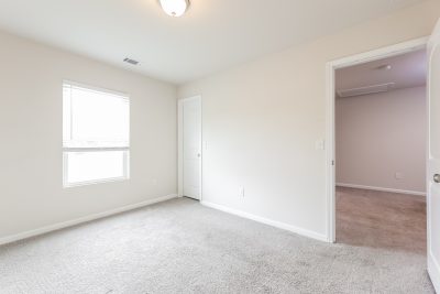 010 photo bedroom 13081615