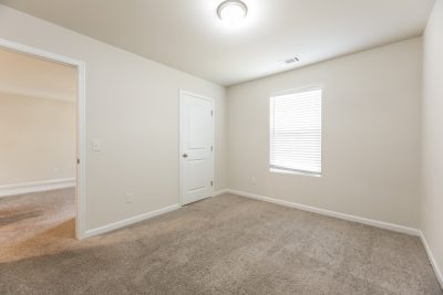 012 Bedroom ET41042