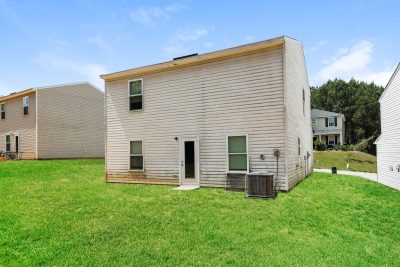 015 Rear View ET41045