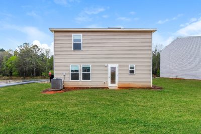 013 photo rear view 12577281